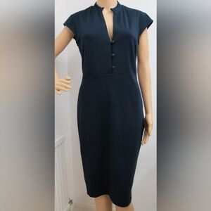 Elegant Navy Blue Sleeveless Dress